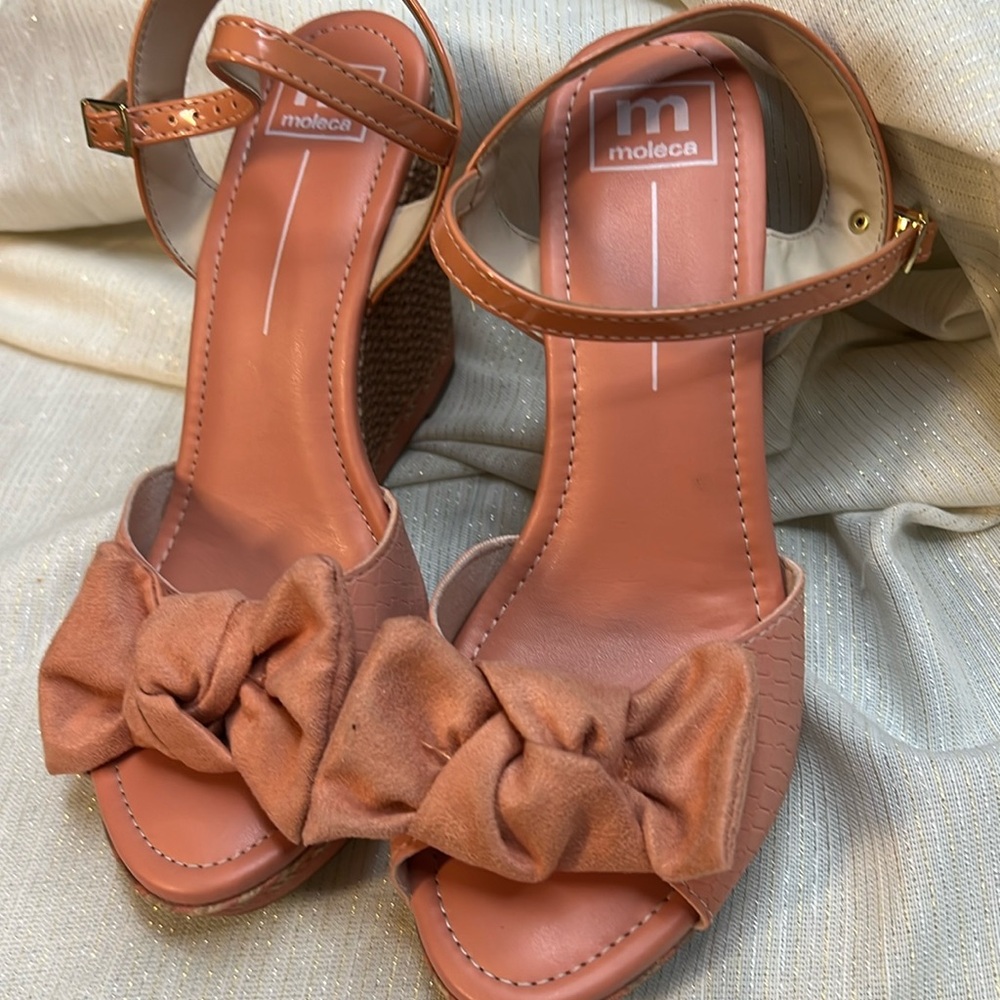 Moleca Wedge Platform Sandals